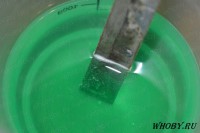 Выделение водорода на поверхности олова в горячем растворе смывки | Раствор для удаления олова